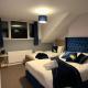 Charming 2-Bed Apartment in the Heart of Leeds - Foto 1