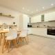 Splendid 2BR Apartment with Breathtaking Views of Casa Poporului, 布加勒斯特 - 照片 6