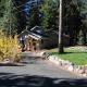 Glades Getaway by Tahoe Getaways - Charming Pet-Friendly 3 BD North Shore Cabin w Wood Fireplace & Short Drive to Ski Resorts Carnelian Bay - Foto 5