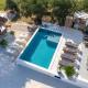 Villa Lea with 4 bedrooms, 40sqm pool, Hot-Tub, 2km from beach, Kastel Novi (zdjęcie 10)