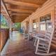 Bearfoot Pines - True Log Cabin - Wi-Fi, Hot Tub, Fishing, Deck with views! - Mins to PF Sevierville - Foto 8