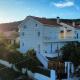 Beautiful maisonette with a view to the mountains and the sea, Aghia Marina (foto 6)