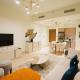 CitiHome-1BR in ACT ONE with Burj Khalifa View at Pool, Dubái - Foto 3