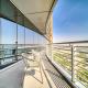 Amazing 2BR at Sky Gardens DIFC by Deluxe Holiday Homes, Dubaï - Photo 3