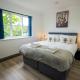Penthouse 3 Bed, Large Hottub Long Stay Discount Brookwood - Zdjęcie 9