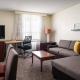 Residence Inn by Marriott Cypress Los Alamitos, Лос-Аламитос (фото 8)