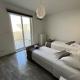 F7 Room 3, Private Bedroom two single beds shared bathroom in shared Flat Msida - Foto 9