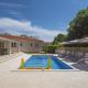 Villa mit Pool und klimatisierten Schlafzimmern Vodnjan (Dignano) - Foto 2