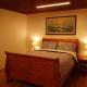The Nest in the Forest Bed and Breakfast (Hot tub and Sauna), Lakefield (фото 4)