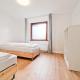 RAJ Living - 6 Room House with Terrace and Parking - 25 Min Messe DUS & Airport DUS, Duisburg - Zdjęcie 9