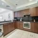 Stylish Urban Retreat 1BR Gem Fairmont Residence - 90AB2, Dubaï - Photo 7