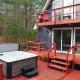 The Cub Hill Chalet - Private Lakefront With Spa!, Kalkaska (foto 9)