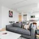 Midtown W 2BR w Gym Pools WD Doorman NYC-360, Nowy Jork - Zdjęcie 3