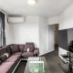 Sunny Side Getaway with views and deck, Окленд - Фото 9