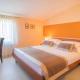 Apartments by the sea Vantacici, Krk - 21699, Malinska (photo 9)