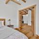 Ravens Crest Lodge - Stunning Views Perfectly Located on Main Street, Канмор (фото 7)
