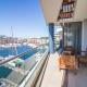 Waterfront Marina 2 Bedroom Yacht View, Кейптаун - Фото 2