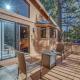 Pet-Friendly Home in Truckee with Balconies and Grill! Траки - Фото 1