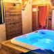 Cocon Nature Montpellier - Jacuzzi & Sauna - 300m du Tramway, Castelnau-le-Lez