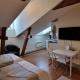 Stockholm City Chic-1-Bedroom Loft for 3 - 914, Стокгольм (фото 8)