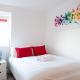 Caribou Suite-Bright & Spacious 2-Bed, Gated Parking, Close to City & Hospital