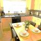 Seaside House Lancing with Parking, Lancing (foto 8)