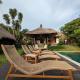 Kamayana, Peaceful & Quiet 6BR Villa with huge pool and Tropical garden Canggu - Fotografie 10