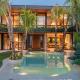 Villa Coco Bay - Iconic 8BR Tropical Villa Next to the Beach Canggu - Fotografie 6
