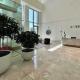 Modern 1 BR with Sea View - Minutes to Dubai Mall, Downtown Dubai, Дубай (фото 8)