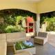 Modern 4BR Villa with Private Pool walk to Palm Beach, Palm-Eagle Beach (foto 3)
