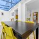 Family House in the Heart of Hanwell with 5 stars!, Лондон - Фото 6