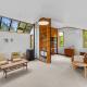 Treetop Sanctuary - Titirangi Holiday Home, Окленд - Фото 4