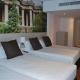 Hotel BESTPRICE Gracia Barcelona - Photo 3