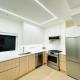 Urban 2-bed apartment in the Beaches, Toronto (foto 9)