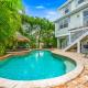 Gulf Pearl, Holmes Beach