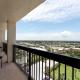 Beach views with top complex amenities and covered parking! Ormond Beach - Foto 1