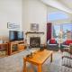 Charming 2-Bedroom Slopeside at Pico Mountain E304, Killington (foto 4)