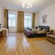 Central & Spacious CheckInVienna Apartment, Vienna - Foto 3