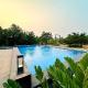 Luxurious 3BHK W//Pool Teakwood Villa By Gemstone Hospitality, アリバグ - 写真 10
