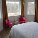 4 Guest Suite with Waterfront Views at Fancie's PEC - Suite 2, Belleville - Foto 5