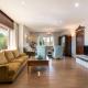 Spacious Family Home with Private Pool and Garden in East Málaga, Málaga - Photo 10