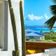 NEW House 2 bathrooms, 3 terraces and ocean view Orient Bay