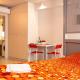 Red cosy studio in Athens center, Athen - Foto 9