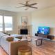 Family Perfect with Fireplace Vacation Home, Little Elm (fotografie 7)