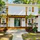 Beautiful farmhouse in Fernandina Beach, Fernandina Beach