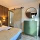 Wellness in the Woods - 4p TinyHouse met privé sauna & hottub, Diessen