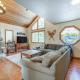 Family Cabin with Community Perks in Truckee!