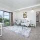 The Hidden Clifftop Gem - Ocean view & Beach life, Окленд - Фото 3