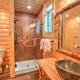 Cricket Hill Treehouse B by Amish Country Lodging, Millersburg (fotografie 8)