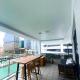 Luxury Apartment - Parking - Hot Tub - Stunning Views, Окленд - Фото 8